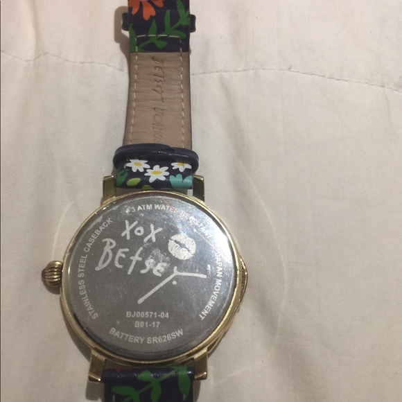 Betsey Johnson Watch main image 7